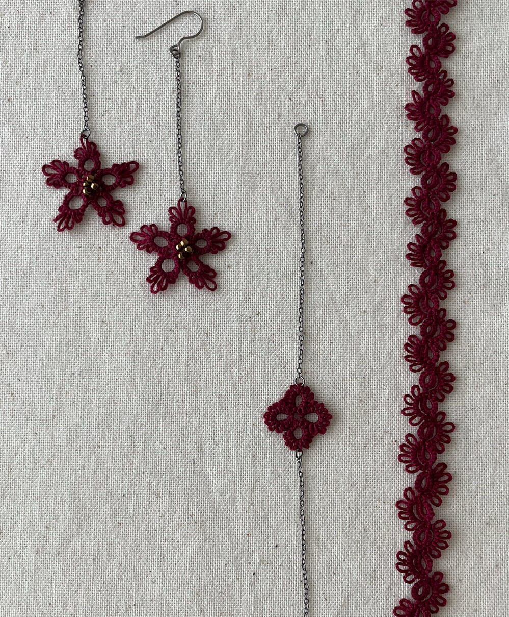 Tatting lace