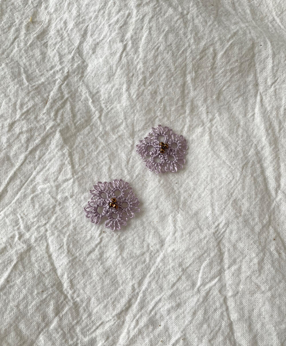 Tatting lace